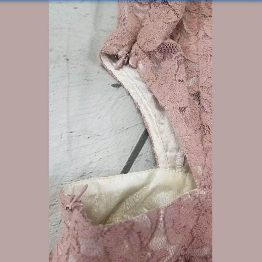 Lush Dress Size Medium - Picture 6 of 8